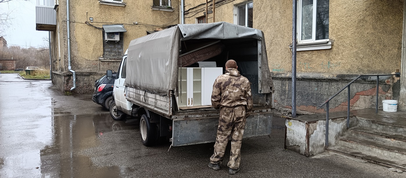 Где заказать грузчиков в Благовещенске